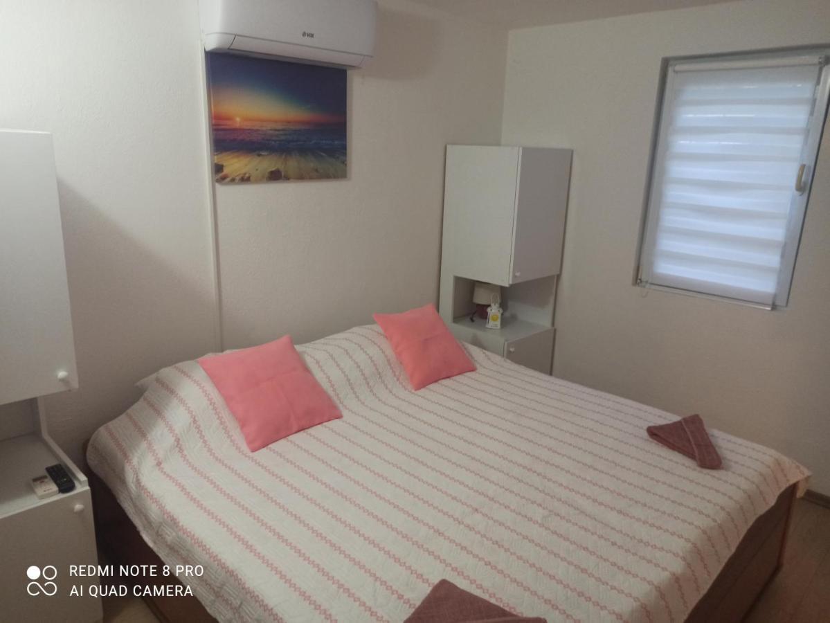 Sunce Apartman Bratkovice 1-8C Apartment Drače Екстериор снимка